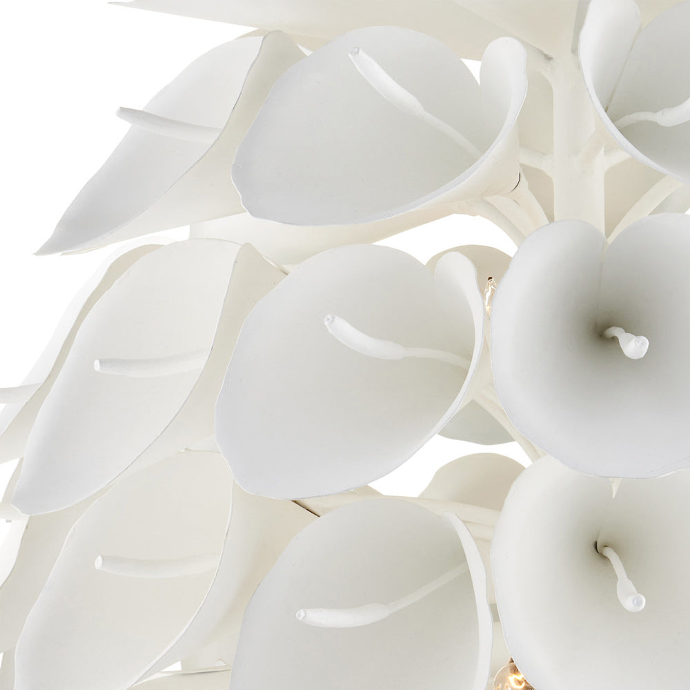 Diego Chandelier in Detail.