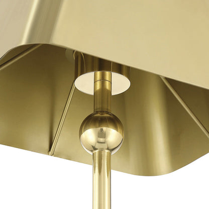 Gadabout LED Rechargeable Floor Lamp in Detail.