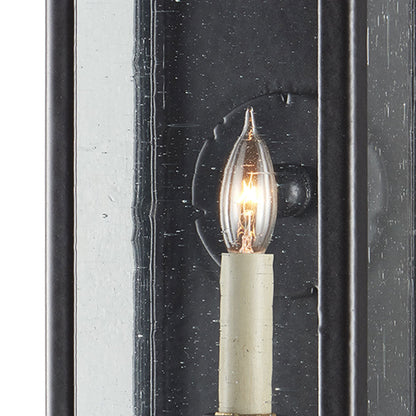 Giatti Outdoor Wall Light in Detail.