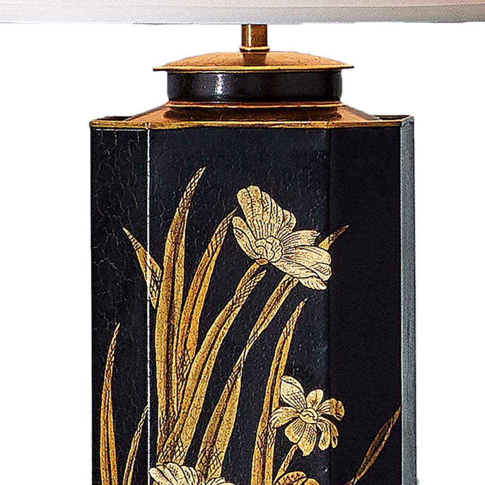 Glasshouse Tole Table Lamp in Detail.