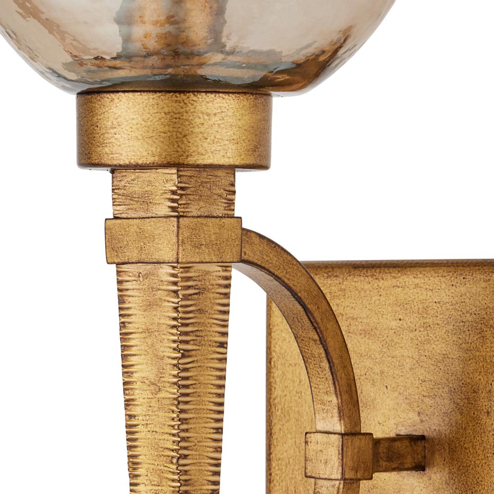 Glistero Wall Light in Detail.