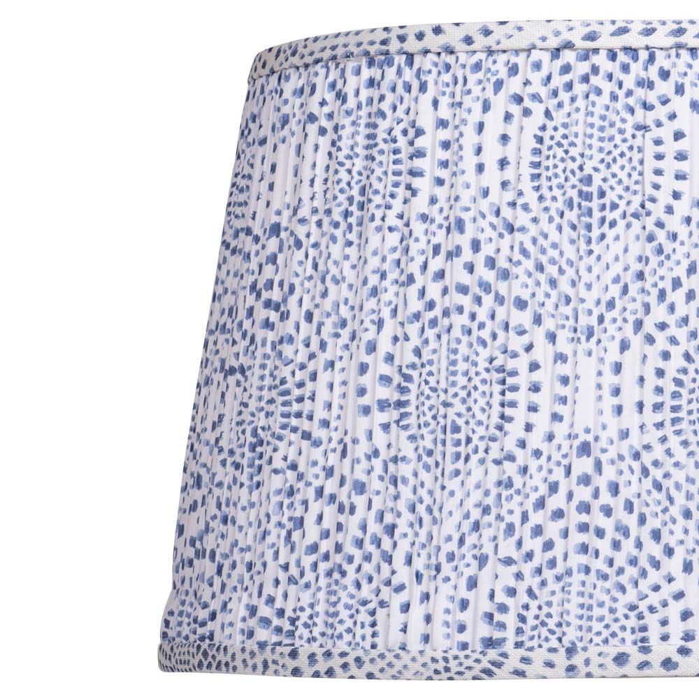 Lenore Shade in Detail.