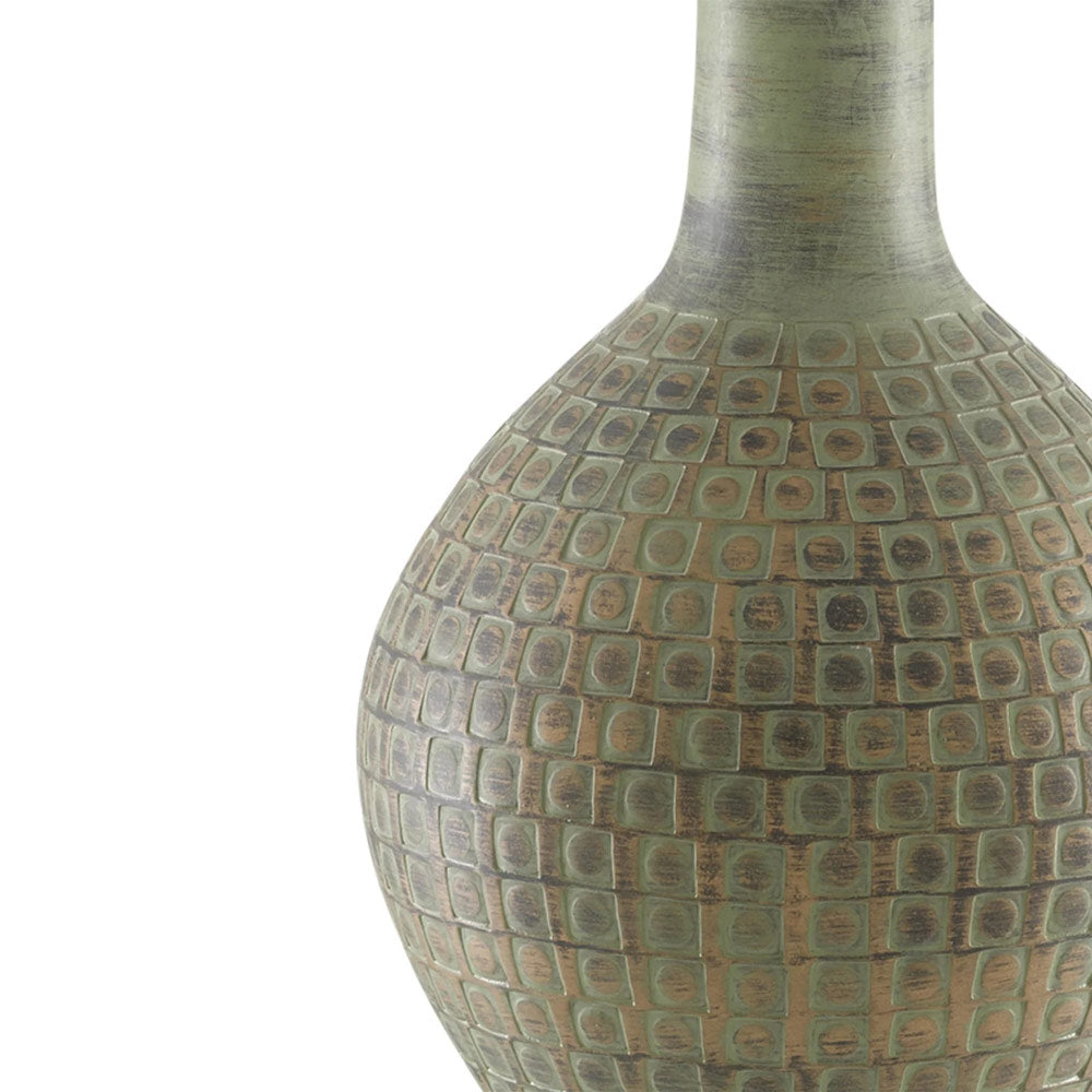 Loro Table Lamp in Detail.