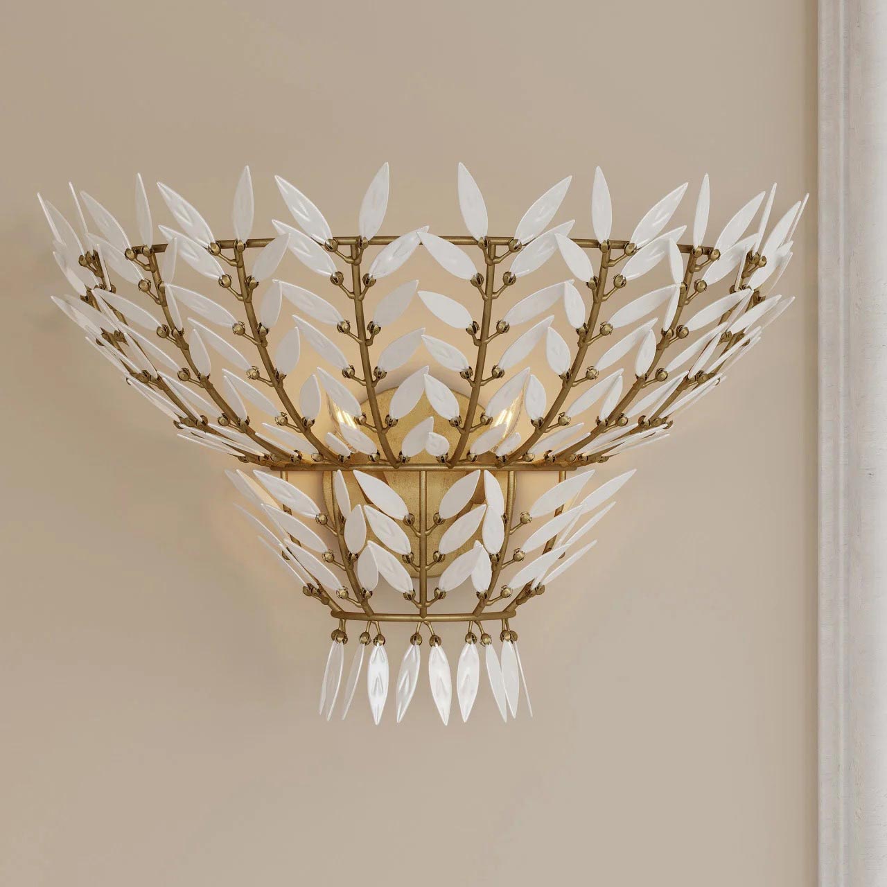 Magnum Opus Wall Light in Detail.