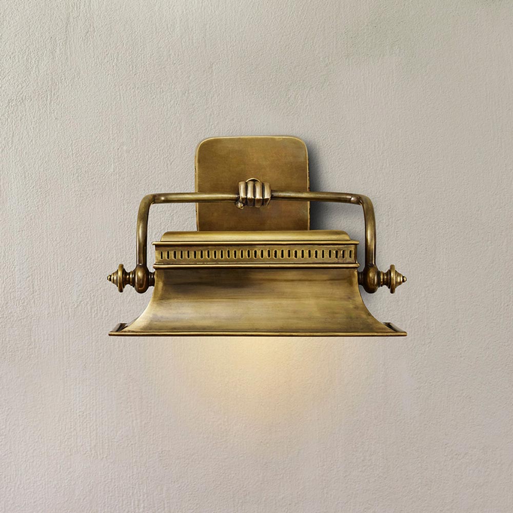 Malvasia Wall Light in Detail.