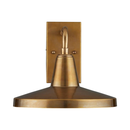 Mariner Outdoor Wall Light in Antique Brass.