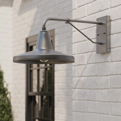 Mariner Outdoor Wall Light in Detail.
