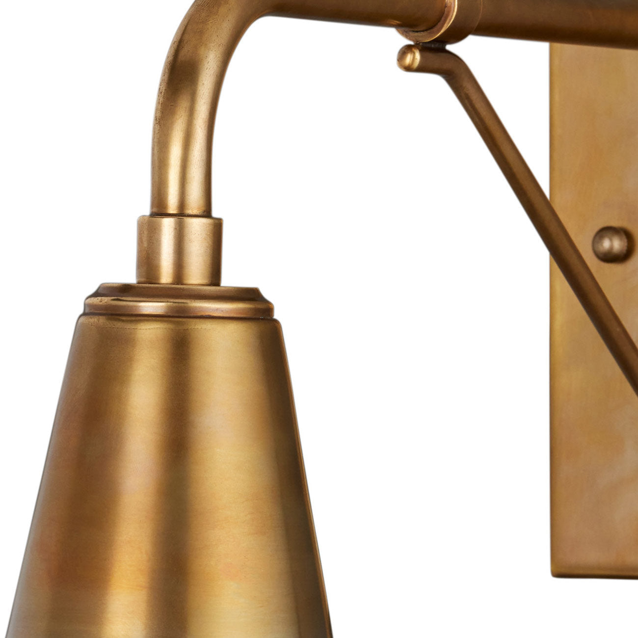 Mariner Outdoor Wall Light in Detail.