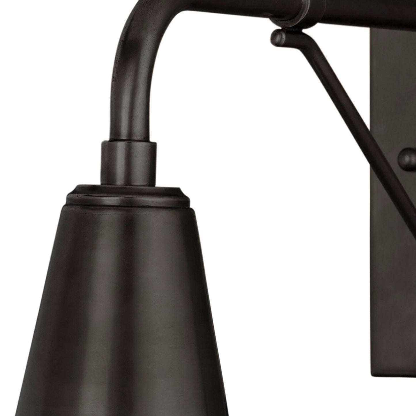 Mariner Outdoor Wall Light in Detail.