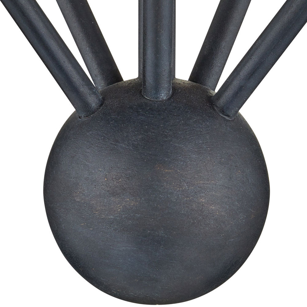 Serpa Medium Chandelier in Detail.