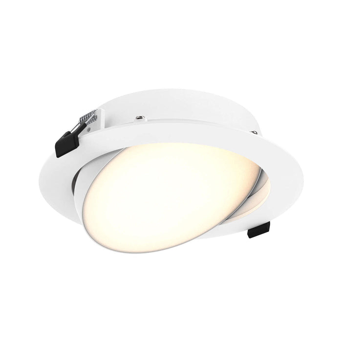 Fusion Indoor/Outdoor LED Recessed Light in White (Large).