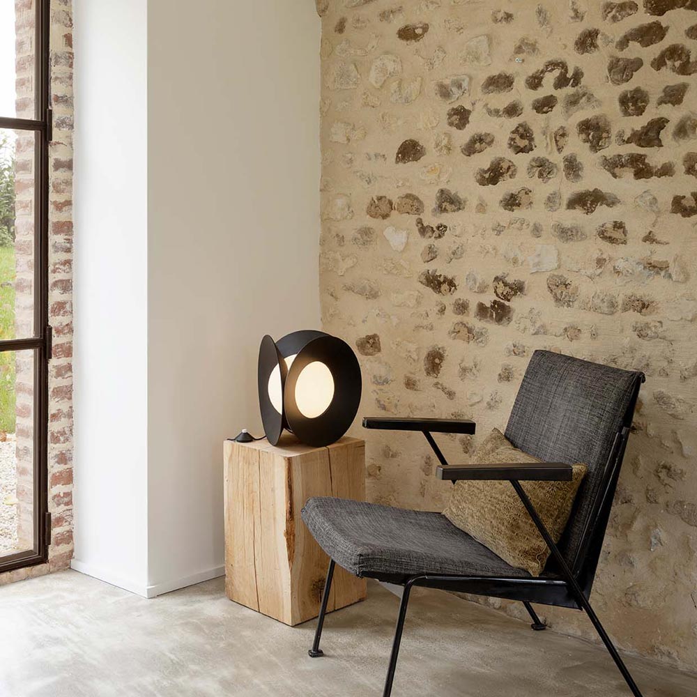 Armen LED Table Lamp in living room.