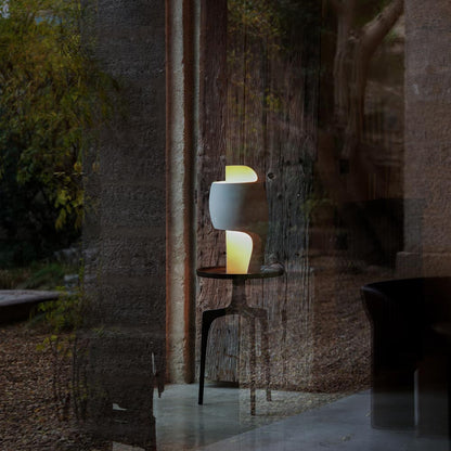 Grande B LED Table Lamp in Detail.