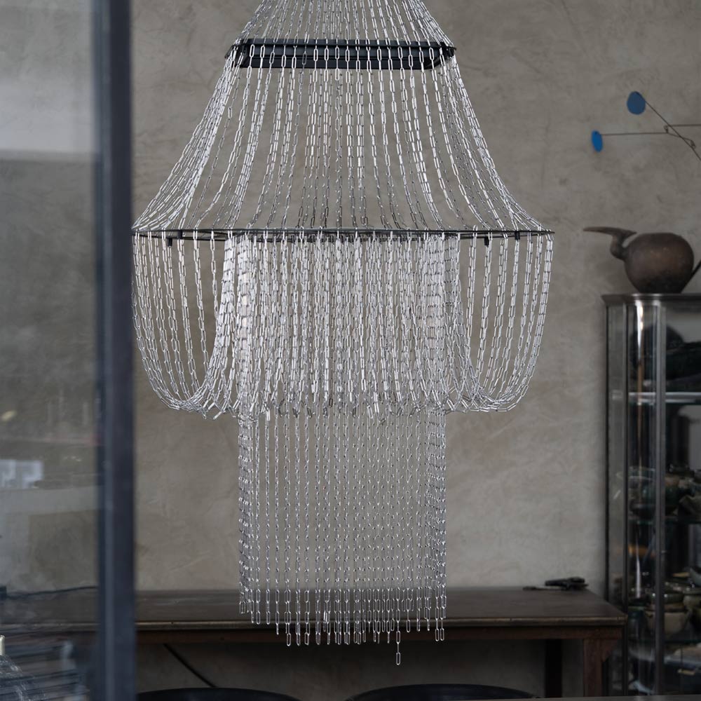 Lampe C LED Pendant Light in Detail.