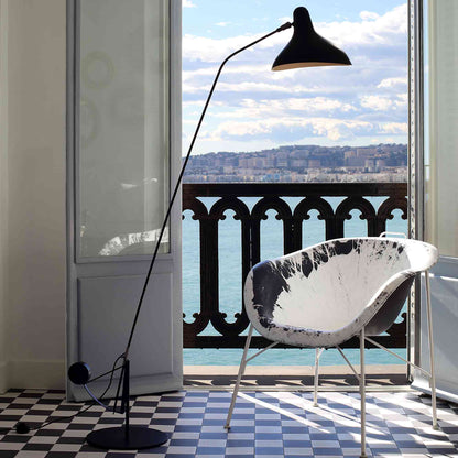 Mantis BS1 LED Floor Lamp in living room.