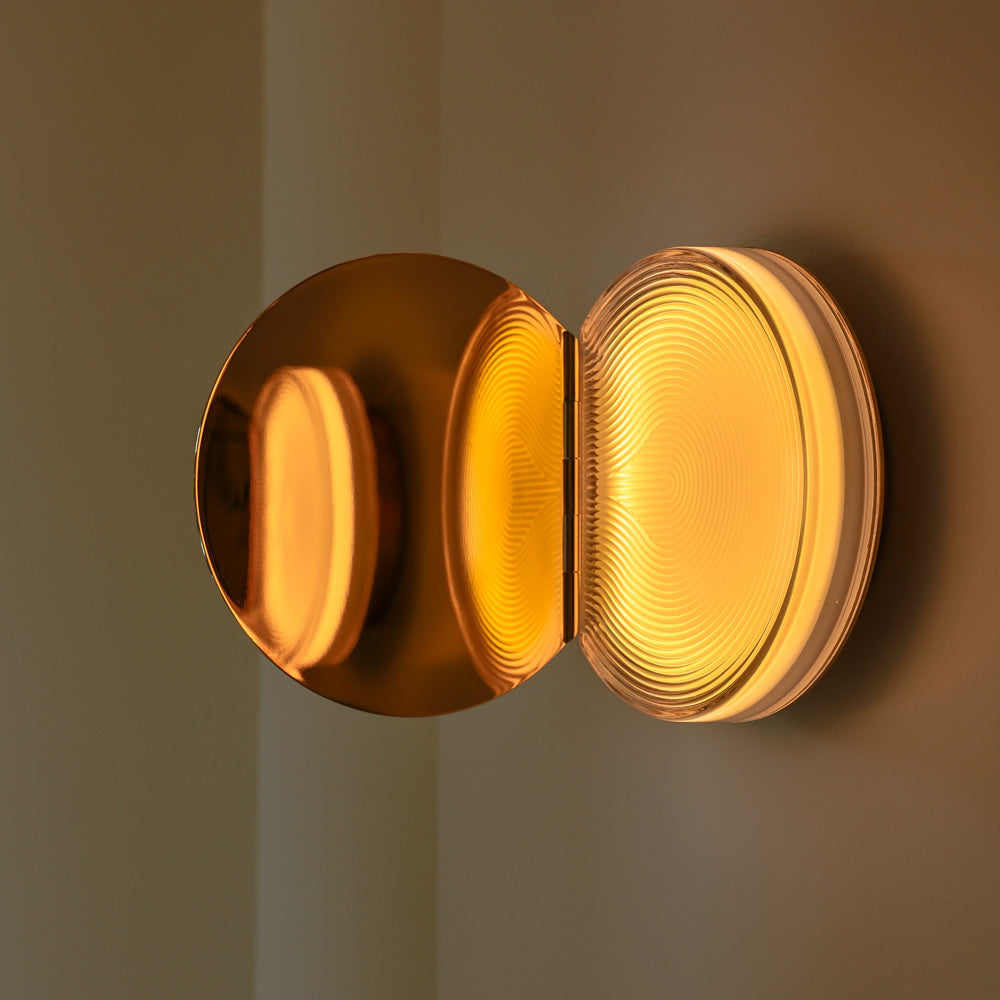 Poudrier LED Wall Light in Detail.