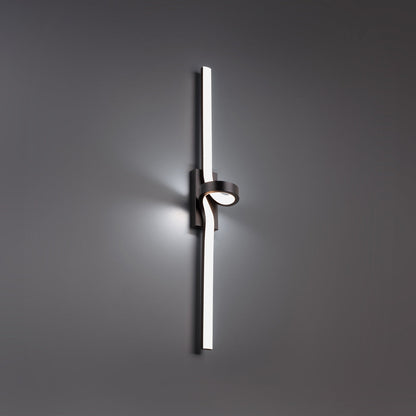 Loophole LED Vanity Wall Light in Detail.