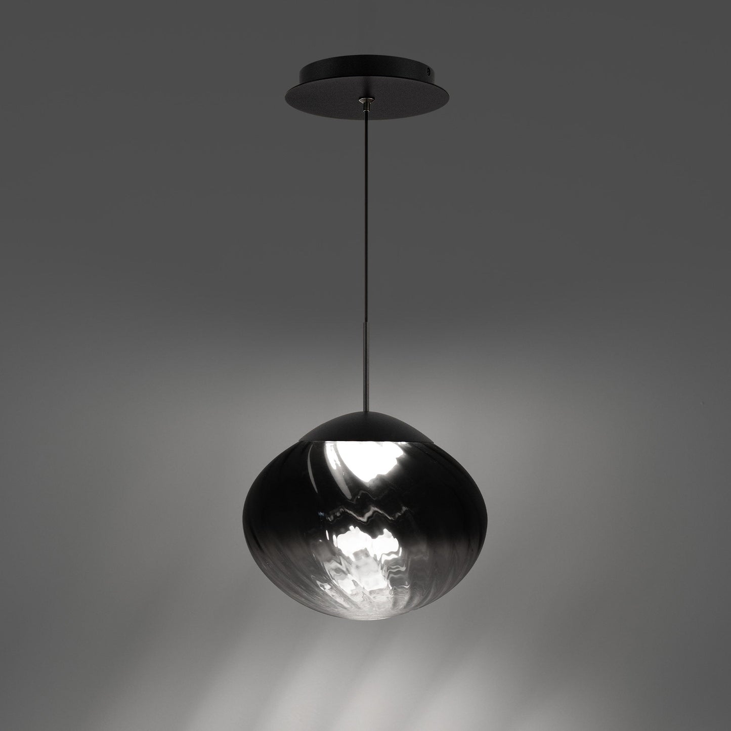 Swayzey LED Pendant Light in Detail.