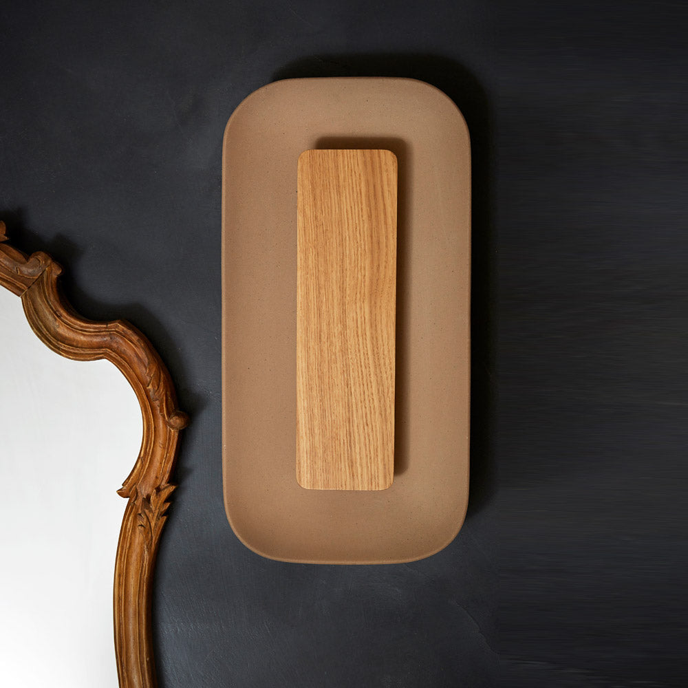 Aura LED Wall Light in Detail.