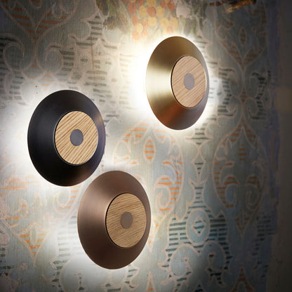 Erol LED Wall Light in Detail.