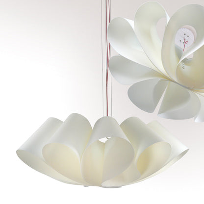 Flo LED Pendant Light in Detail.