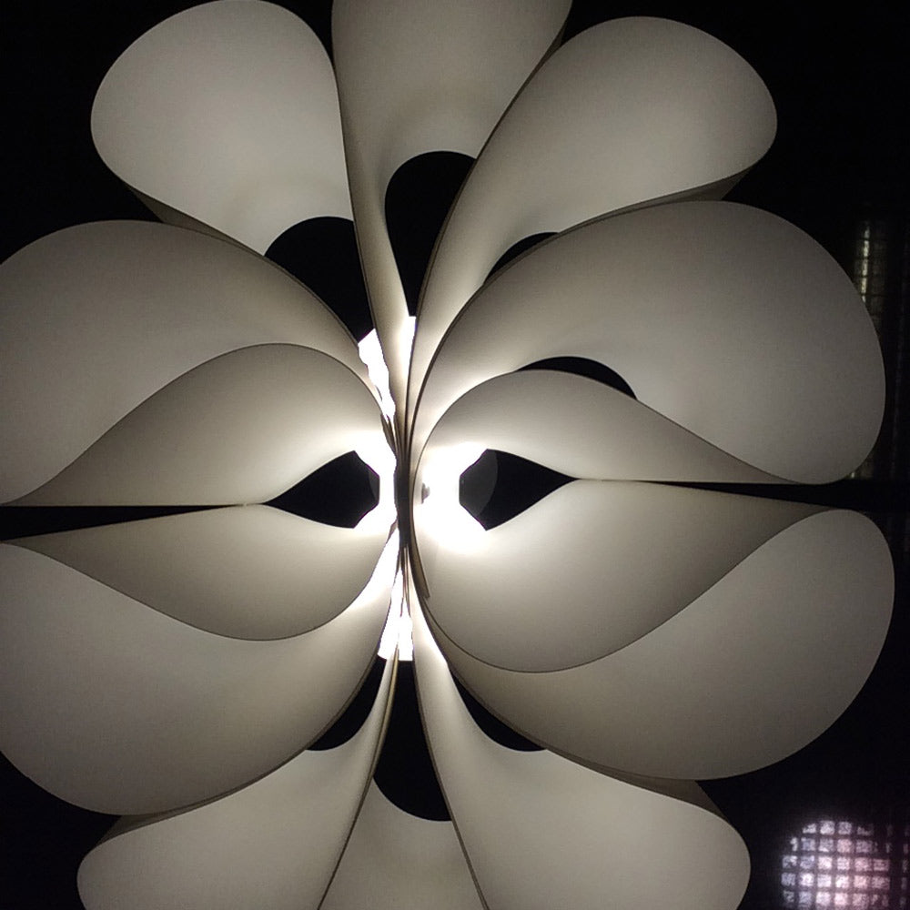 Flo LED Pendant Light in Detail.