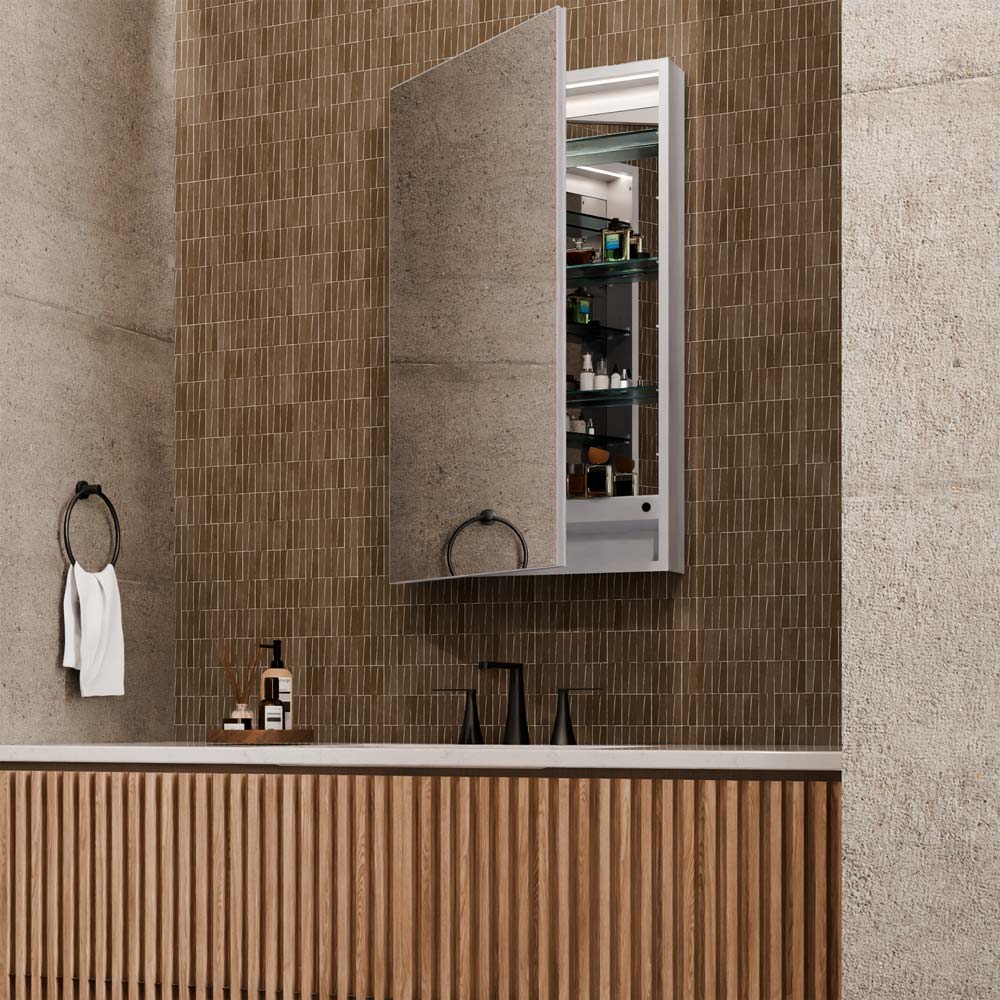 Simplicity Mirrored Cabinet in bathroom.