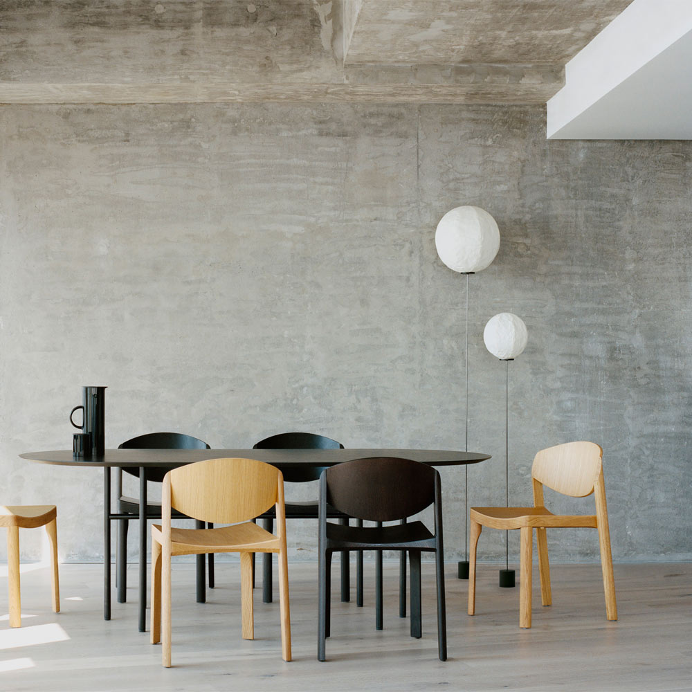 Cho LED Floor Lamp in dining room.