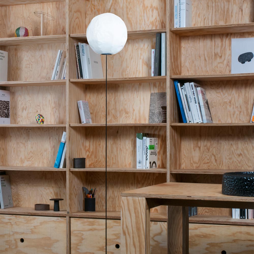 Cho LED Floor Lamp in office.