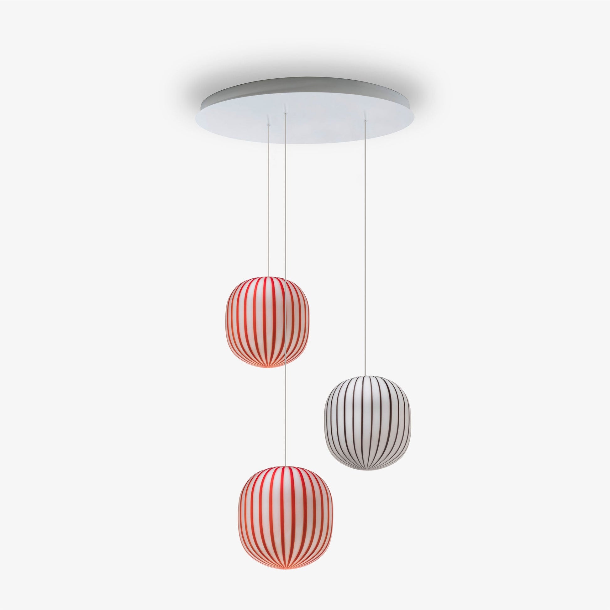 Filigrana Cluster and Cloud Pendant Light in Detail.