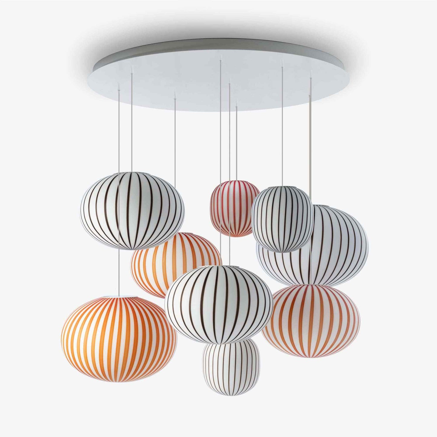 Filigrana Cluster and Cloud Pendant Light in Detail.