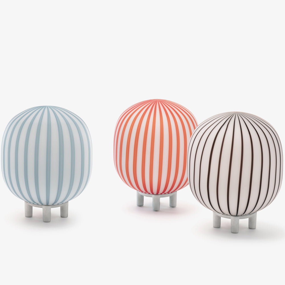 Filigrana Cylinder LED Table Lamp in Detail.