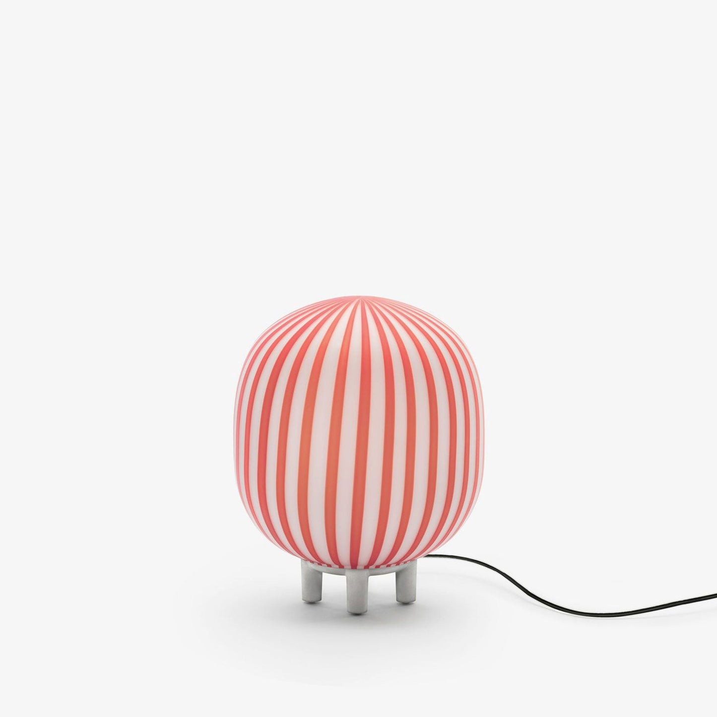 Filigrana Cylinder LED Table Lamp in Detail.