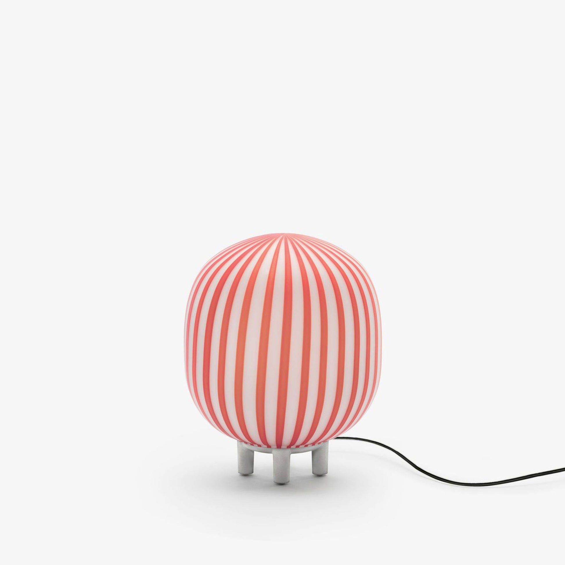 Filigrana Cylinder LED Table Lamp in Detail.