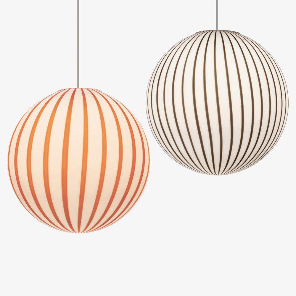 Filigrana Globe Pendant Light in Detail.