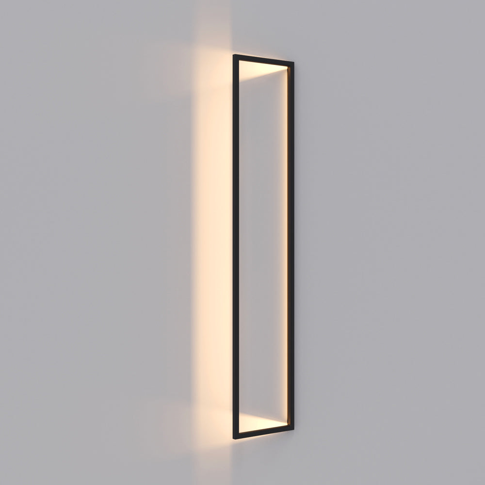 Maya LED Wall Light in Detail.