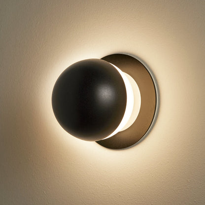 Alfi 3740AR Recessed Wall Light in Detail.