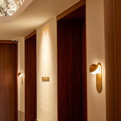 Alfi Recessed Wall Light in hallway.