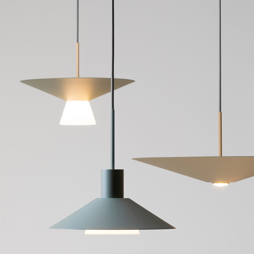 Belt 4145 LED Pendant Light in Detail.