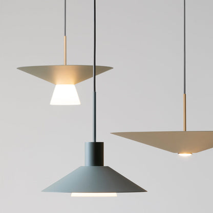Belt 4145 LED Pendant Light in Detail.