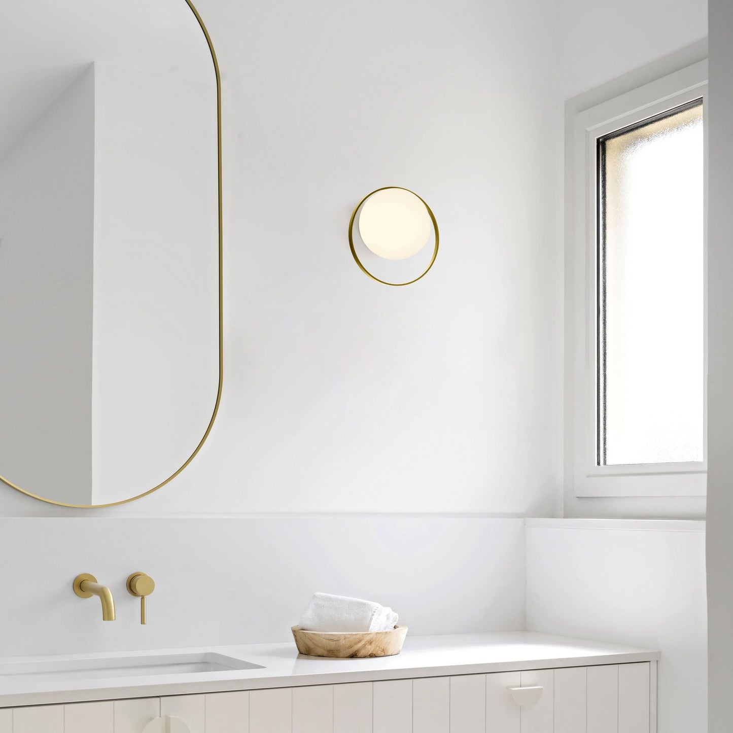 Circ 3722 LED Wall Light in bathroom.