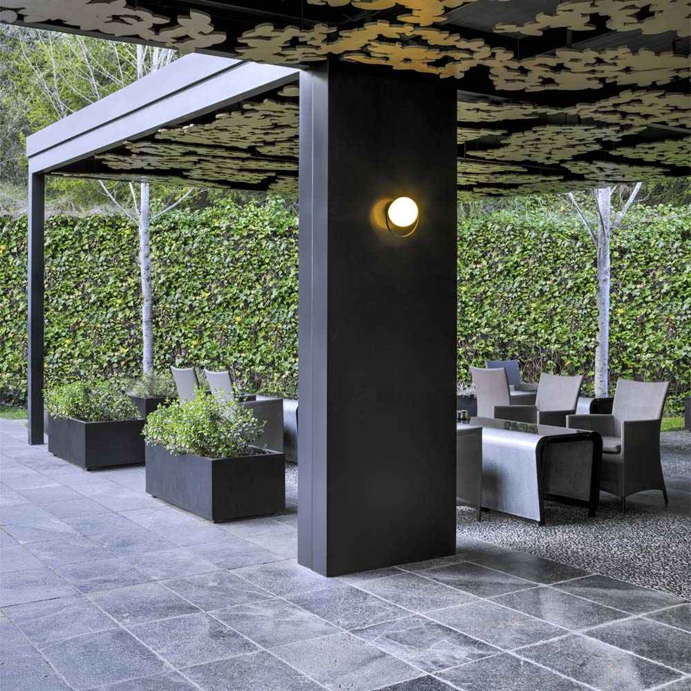 Circ 3722X Outdoor LED Wall Light in Outside Area.