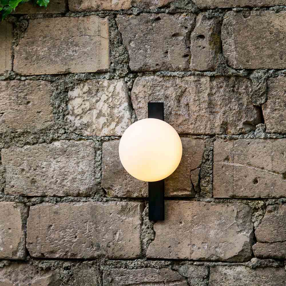 Circ Outdoor Wall Light in Detail.