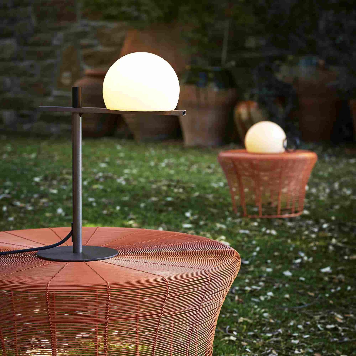 Circ Table Lamp in Detail.