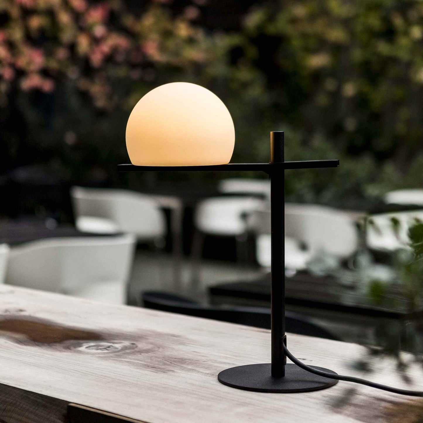 Circ Table Lamp in Detail.