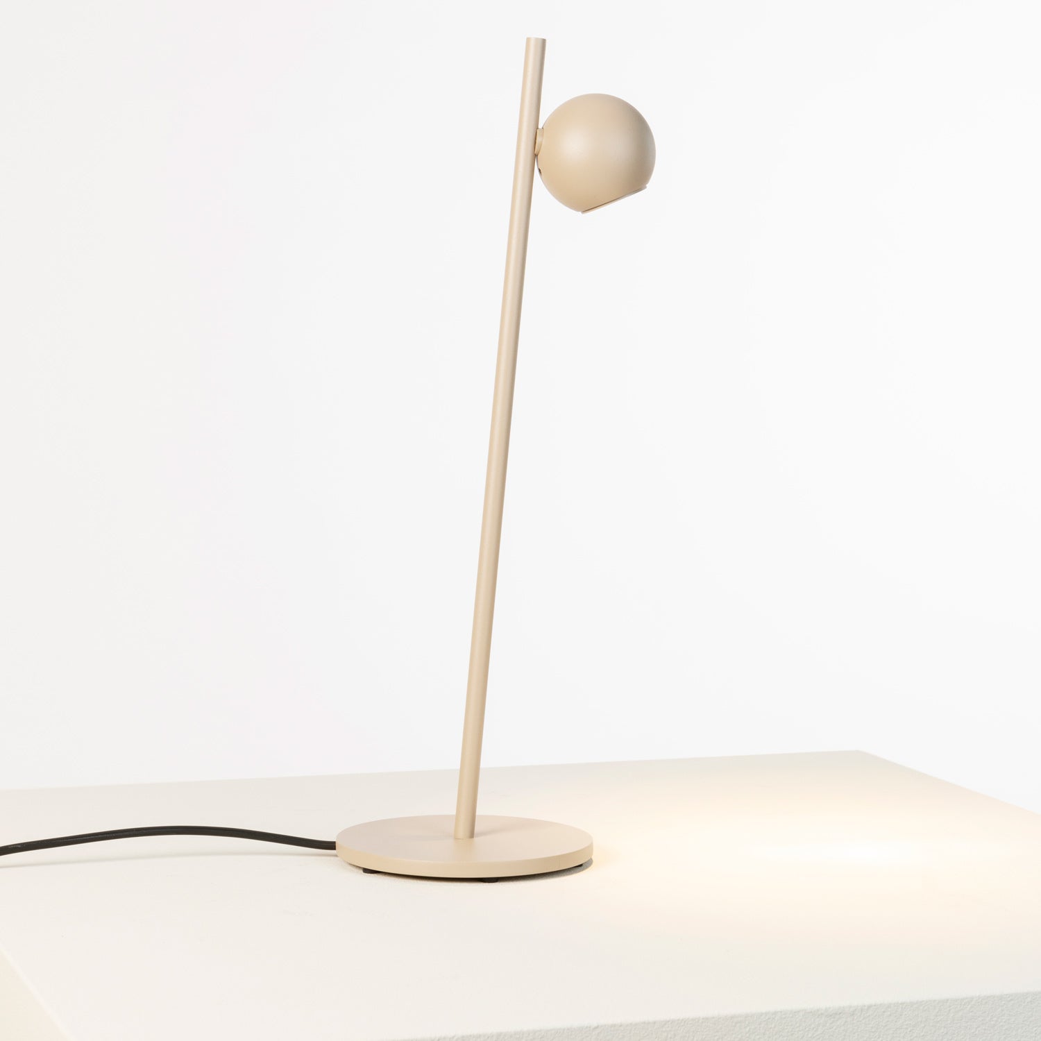 Compass Table Lamp in Detail.