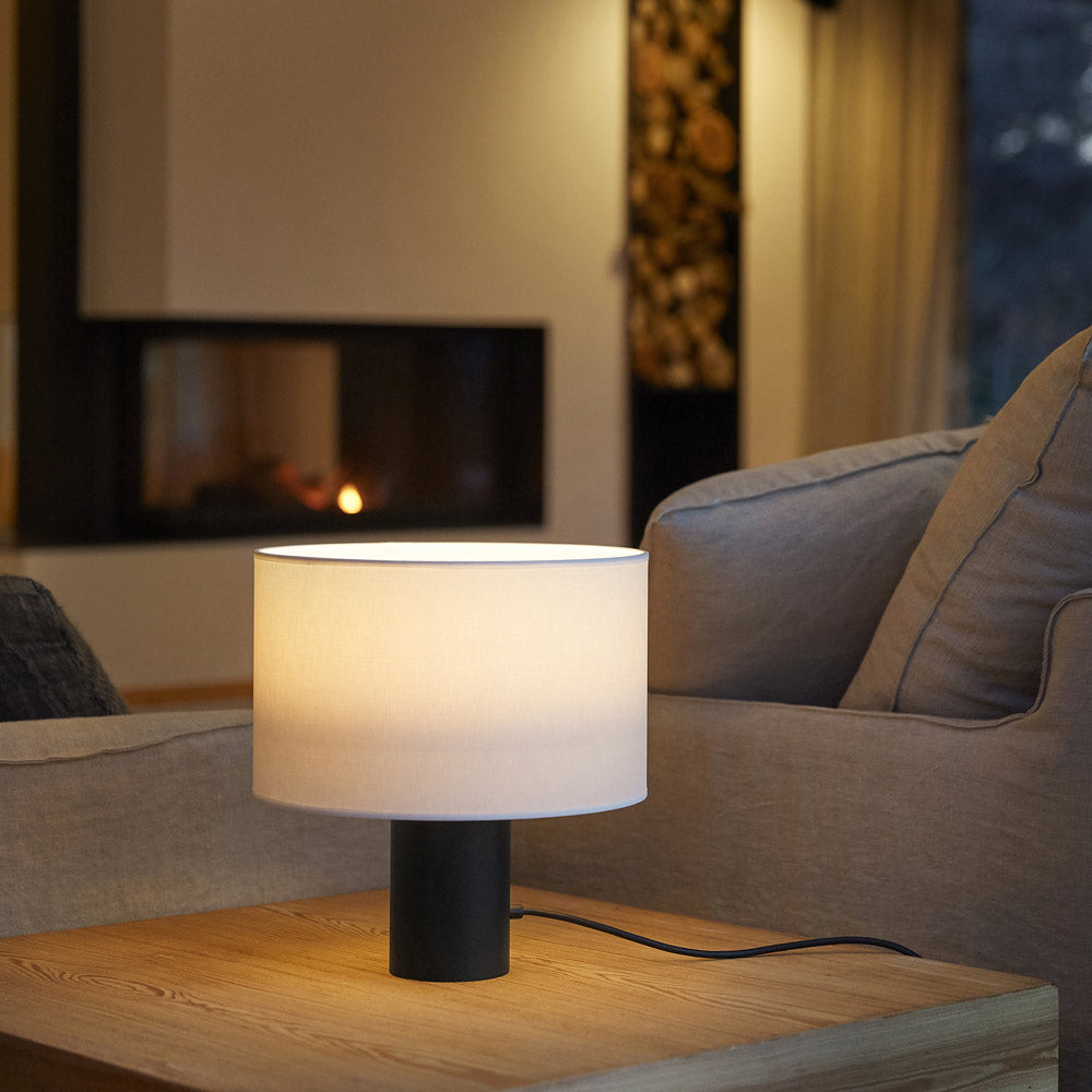 Cyls 3906P Table Lamp in living room.