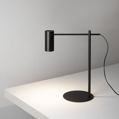 Cyls 3907 Table Lamp in Detail.