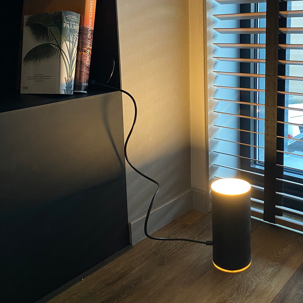 Cyls Table Lamp in Detail.