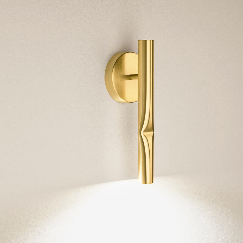 Flow LED Wall Light in Detail.
